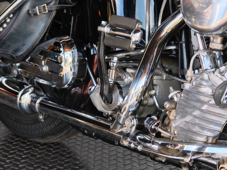 Immagine 25/79 di Harley-Davidson EL Knucklehead (1941)