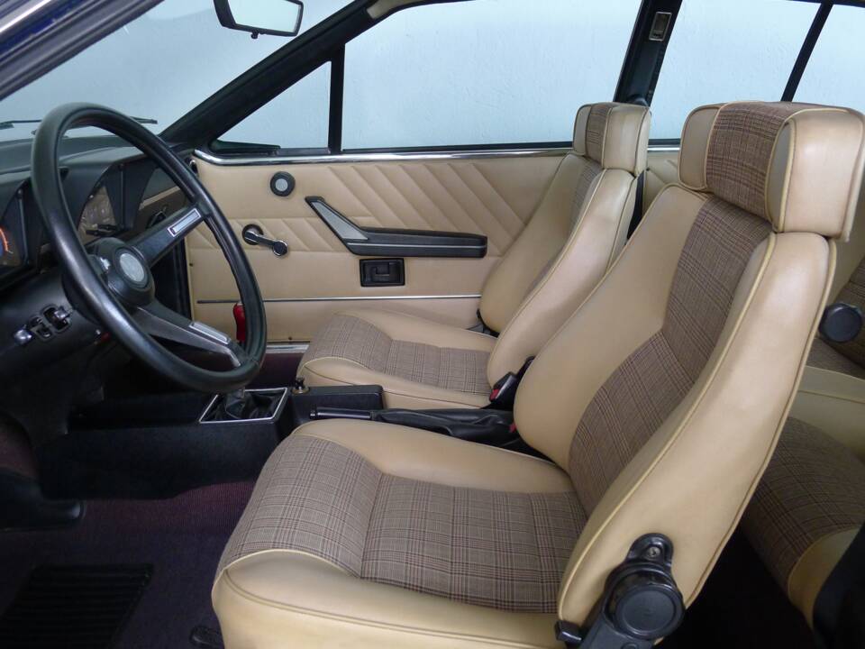 Image 19/29 of Alfa Romeo Alfetta GT 1.6 (1979)