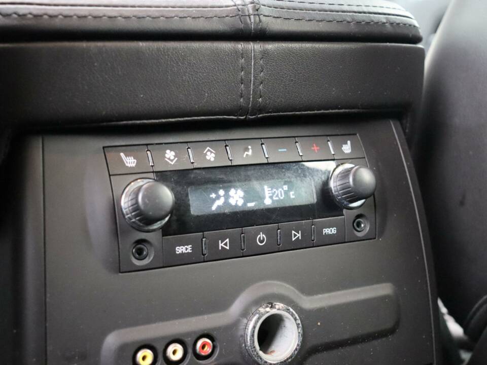 Bild 22/50 von Cadillac Escalade (2009)