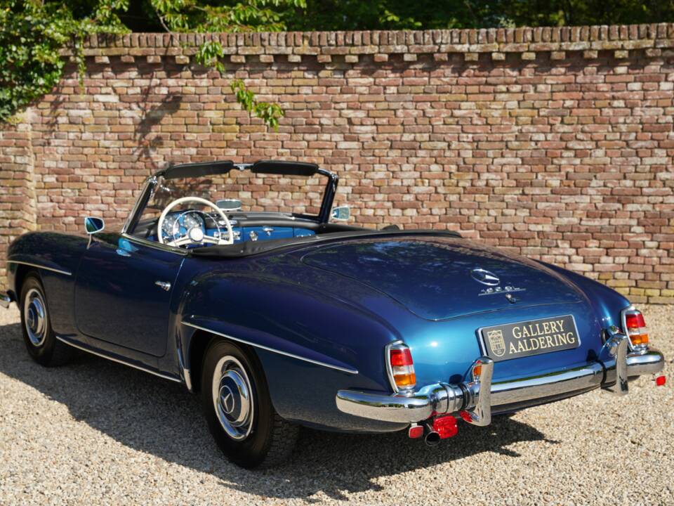 Imagen 2/50 de Mercedes-Benz 190 SL (1960)