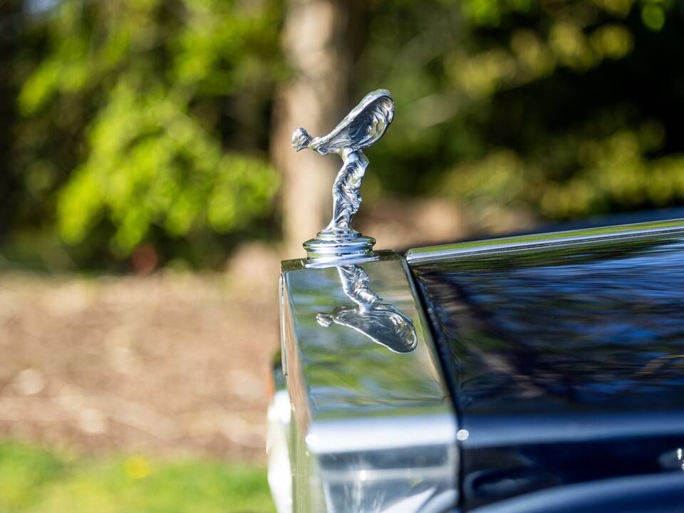Image 31/50 of Rolls-Royce Silver Shadow I (1968)