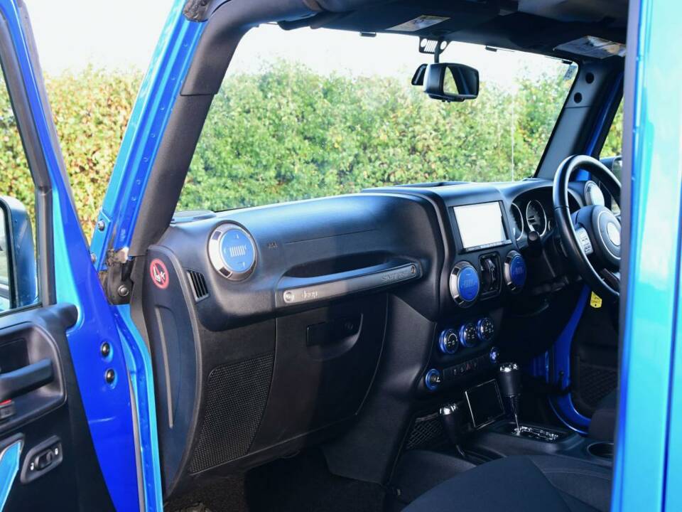 Bild 36/50 von Jeep Wrangler 3.8 &quot;75th Aniversary&quot; (2016)