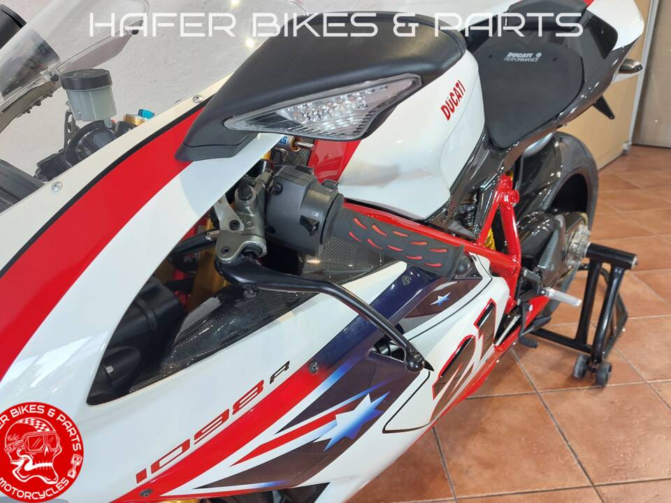 Bild 37/56 von Ducati 1098 R (2009)