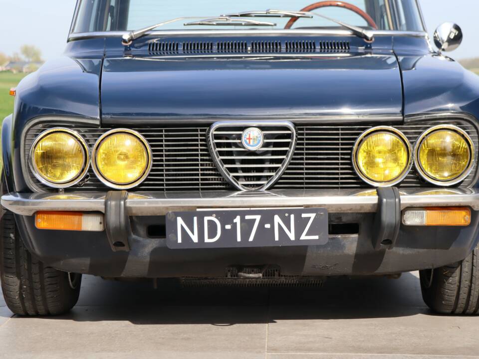 Image 46/50 of Alfa Romeo Giulia Nuova Super 1600 (1978)
