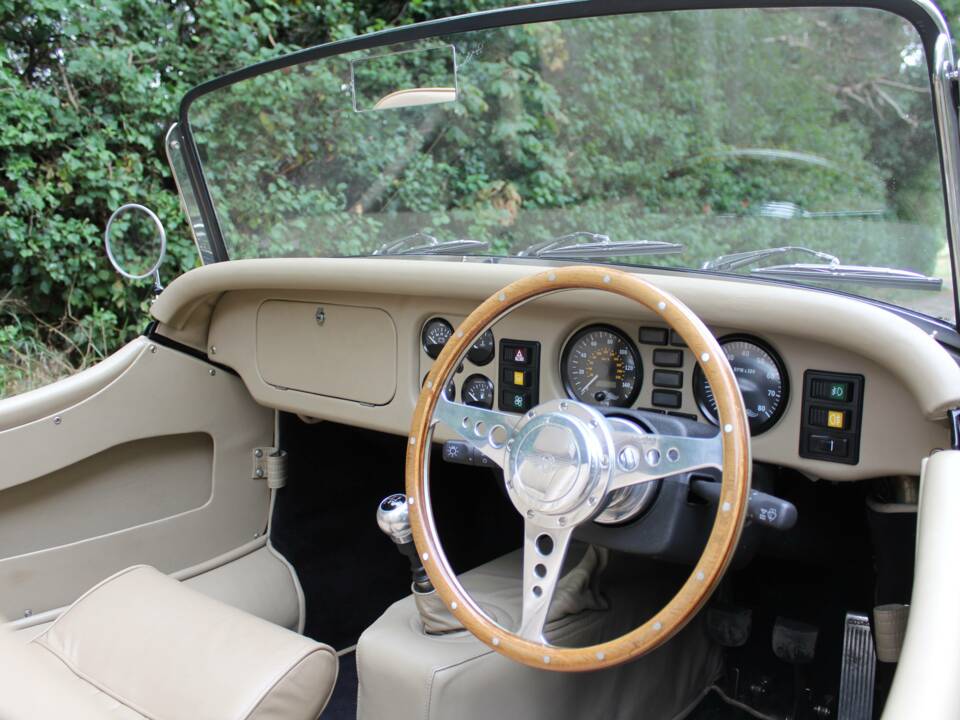 Image 11/20 of Morgan 4&#x2F;4 1800 (2000)