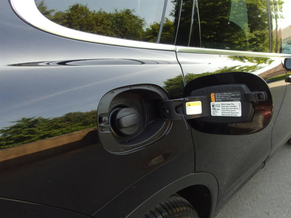 Bild 21/98 von Porsche Cayenne Turbo (2010)