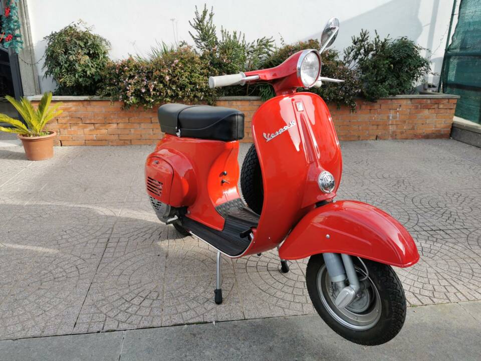 Image 2/18 of Piaggio DUMMY (1967)