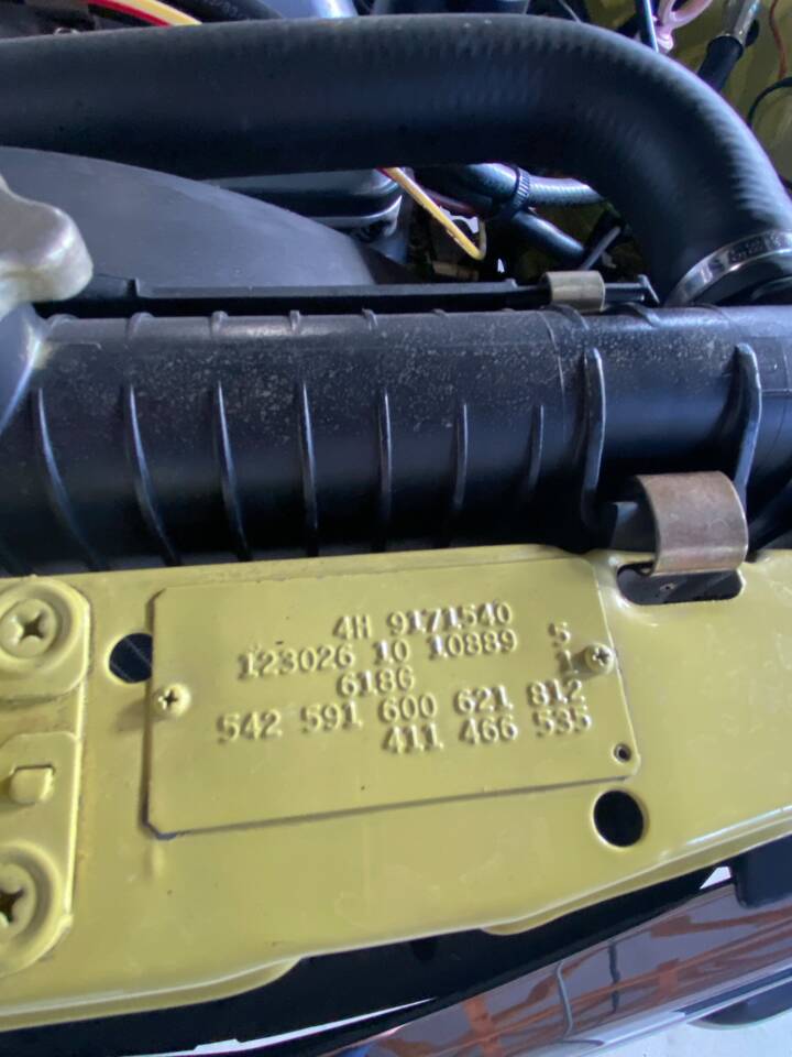 Bild 48/71 von Mercedes-Benz 250 (1979)