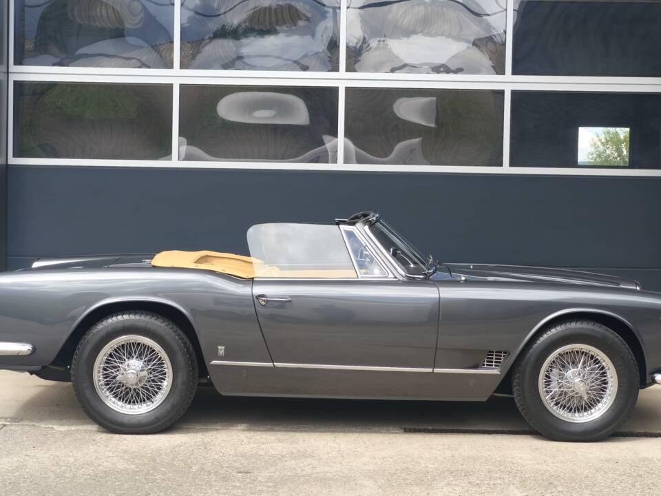 Afbeelding 5/14 van Maserati 3500 GT Spyder Vignale (1962)