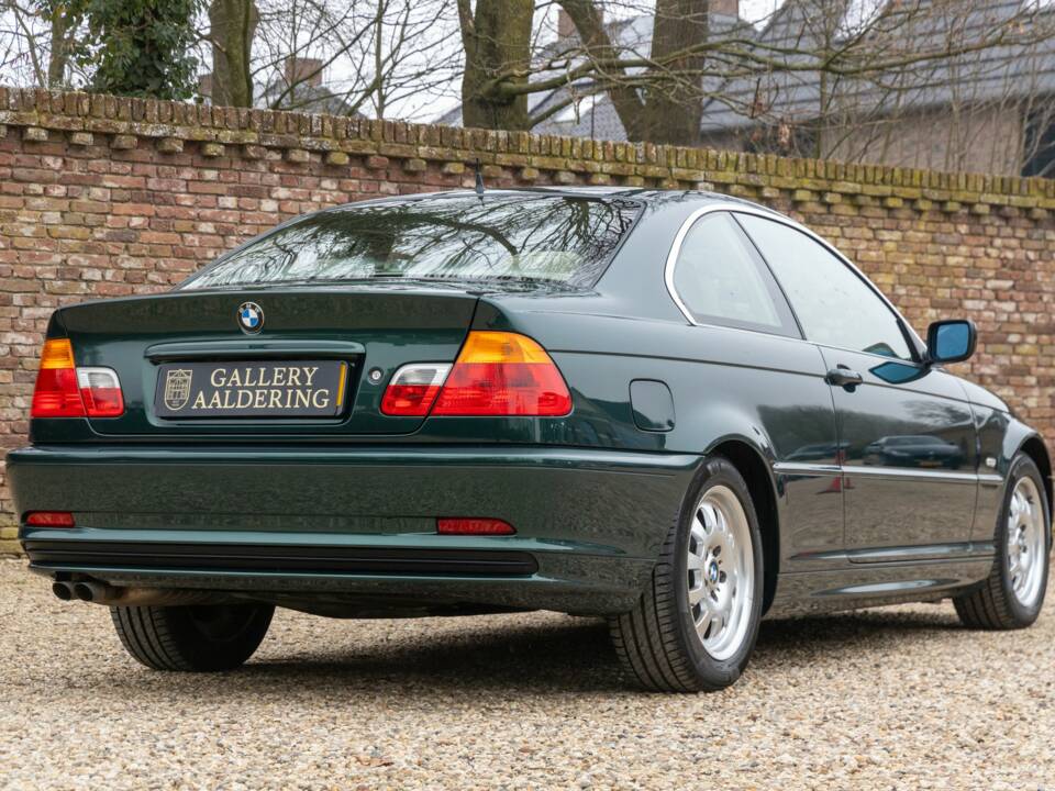 Image 37/50 of BMW 323Ci (2001)