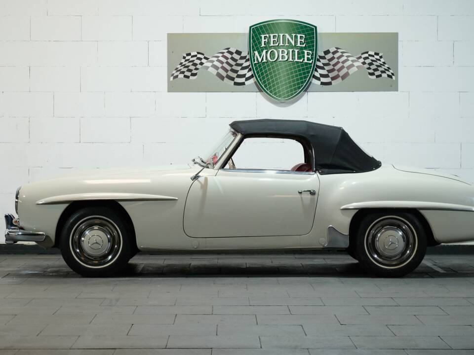 Image 17/31 of Mercedes-Benz 190 SL (1959)