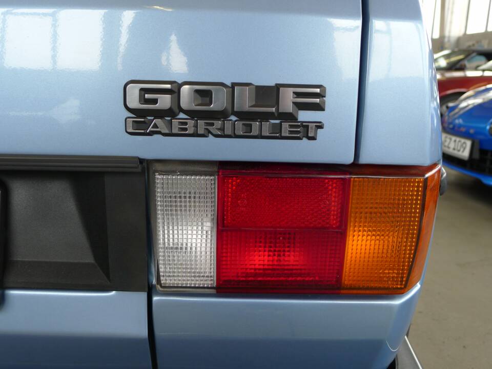 Image 31/36 of Volkswagen Golf Mk I Convertible 1.6 (1987)