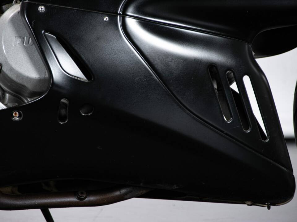 Immagine 37/50 di Ducati 750 SS i.e. (2001)