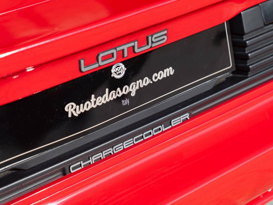 Bild 32/50 von Lotus Esprit Turbo (1993)