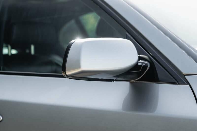 Bild 37/50 von BMW 550i (2006)