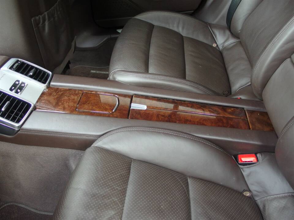 Bild 57/98 von Porsche Panamera Turbo (2009)