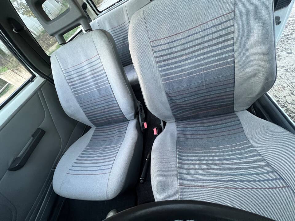 Bild 5/11 von Opel Corsa 1.2 (1988)