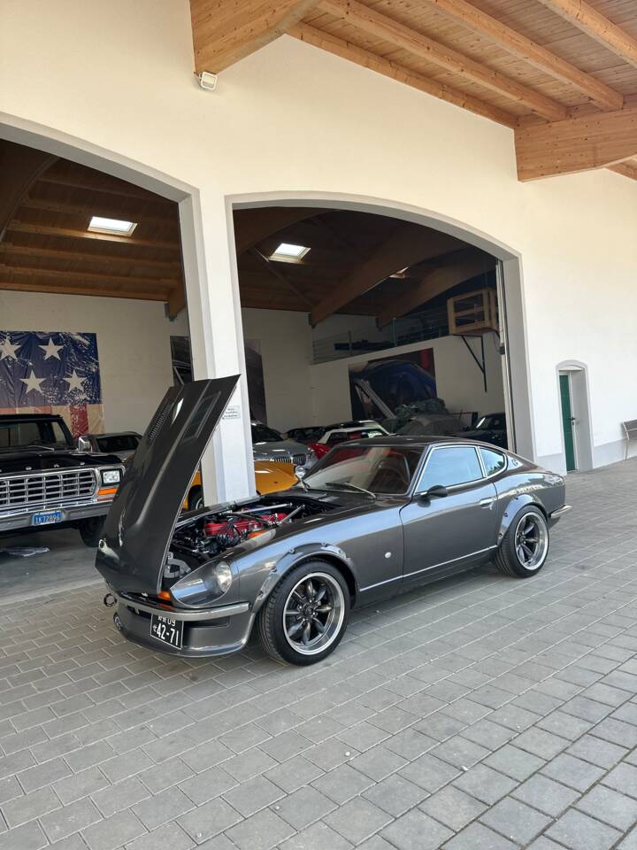 Image 11/64 of Datsun 280 Z (1976)