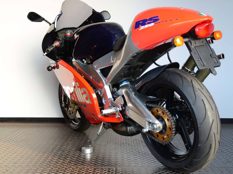 Image 5/51 of Aprilia RS 250 (1998)