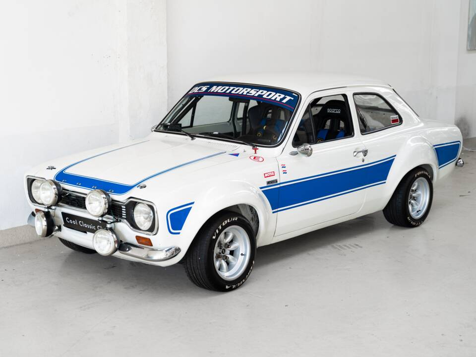 Image 46/47 de Ford Escort RS 2000 (1975)