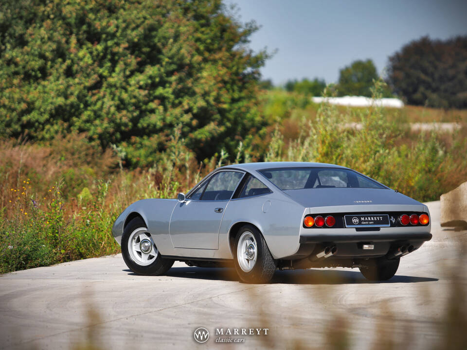 Image 9/10 of Ferrari 365 GTC&#x2F;4 (1972)