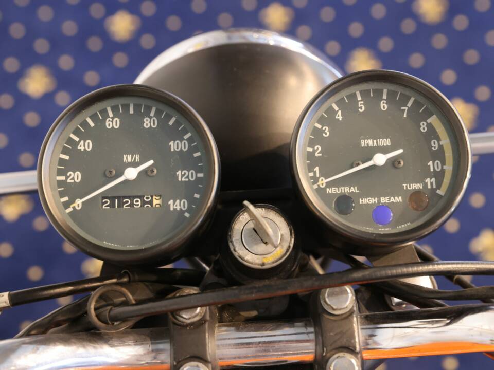 Immagine 11/29 di Kawasaki KH 125 (1981)