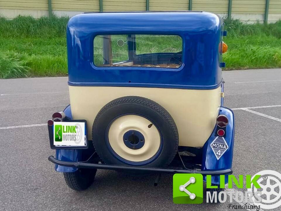 Image 6/10 of Renault Monaquatre (1932)