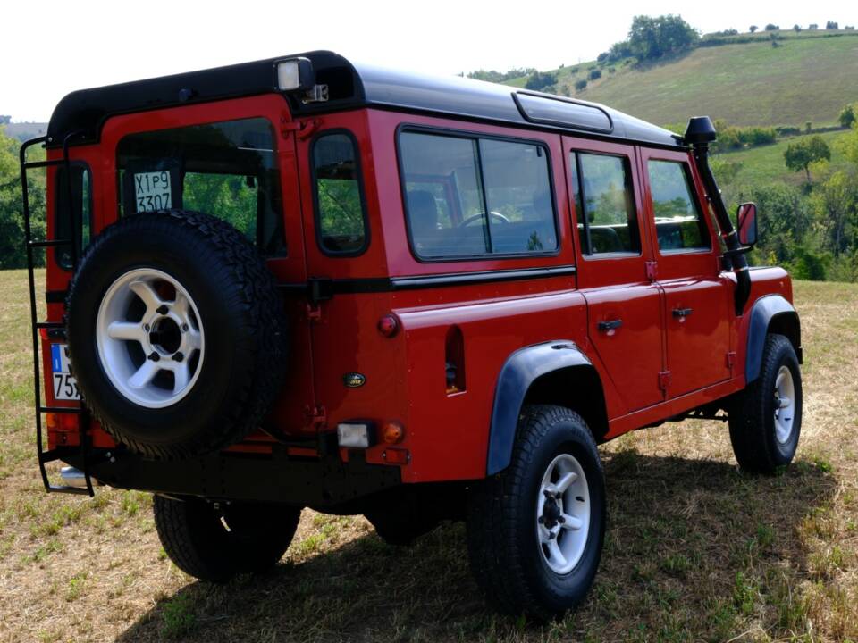 Afbeelding 15/31 van Land Rover Defender 110 300Tdi (1997)