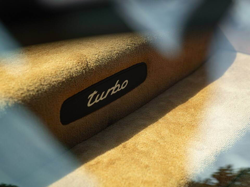 Image 17/50 de Porsche 911 Turbo (2001)