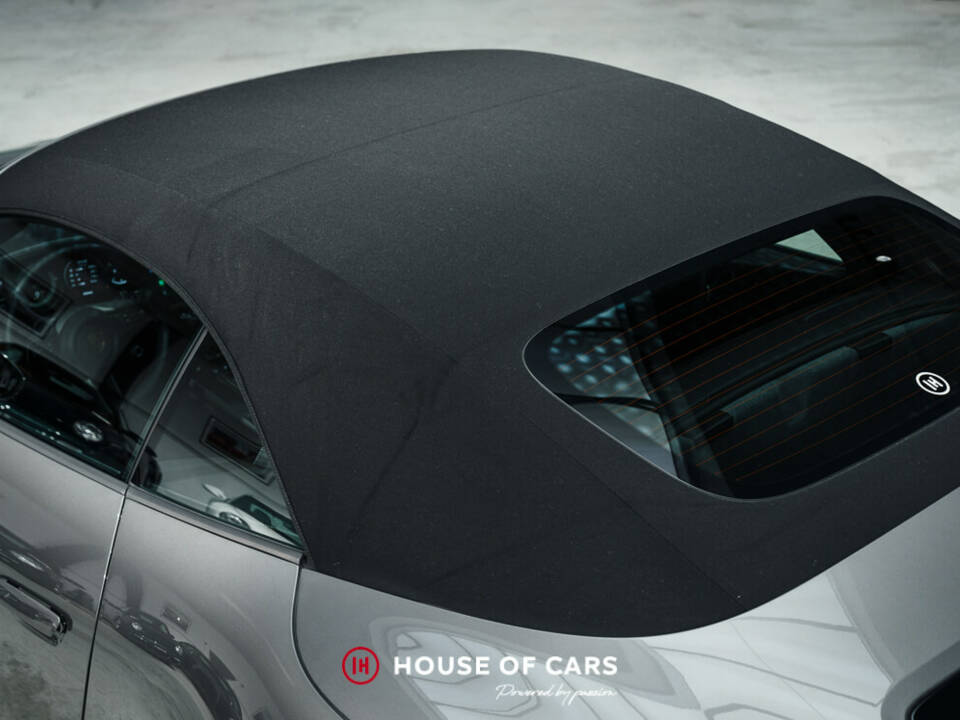 Image 14/25 of Porsche 911 Carrera 4 GTS (2023)