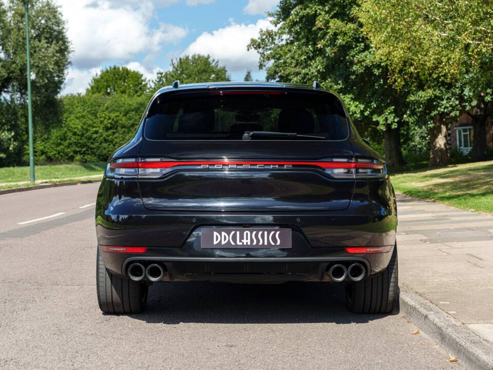 Bild 6/28 von Porsche Macan S (2020)