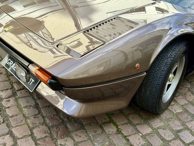 Image 21/50 of Ferrari 308 GTS (1900)