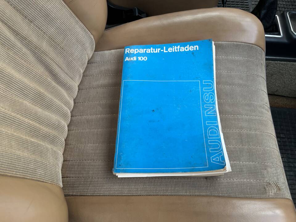 Image 88/88 of Audi 100 LS (1970)