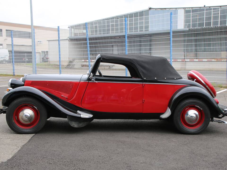 Immagine 12/45 di Citroën Traction Avant 11 BL (1952)