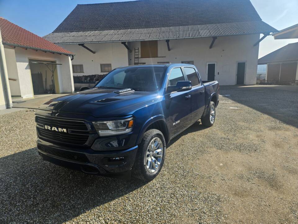 Image 35/69 of Dodge Ram 1500 (2022)