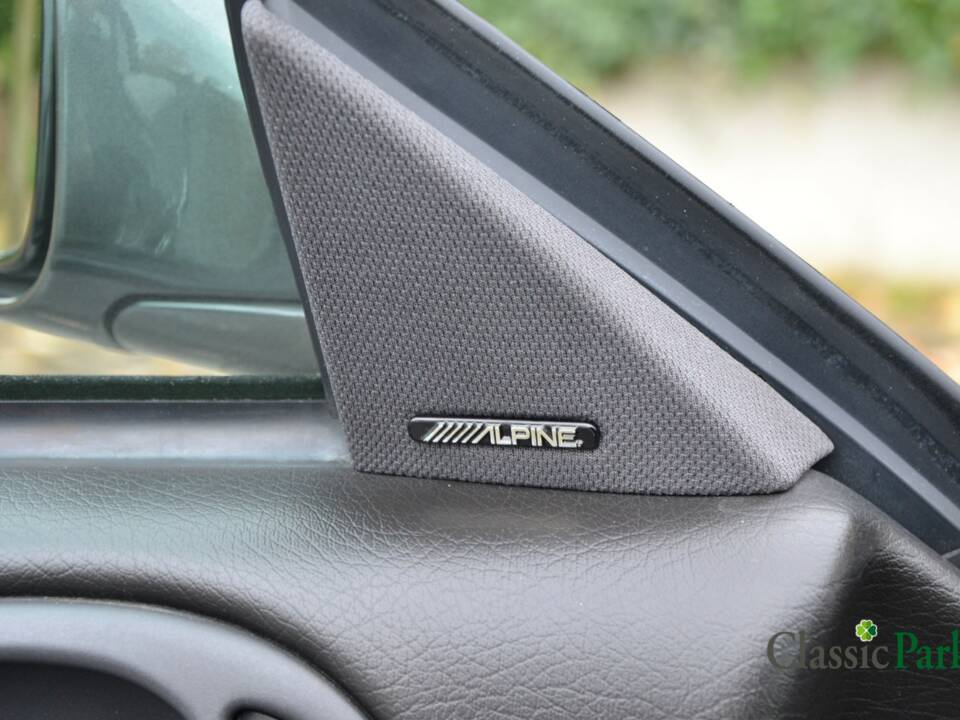 Image 28/50 of Jaguar XKR &quot;Silverstone&quot; (2000)