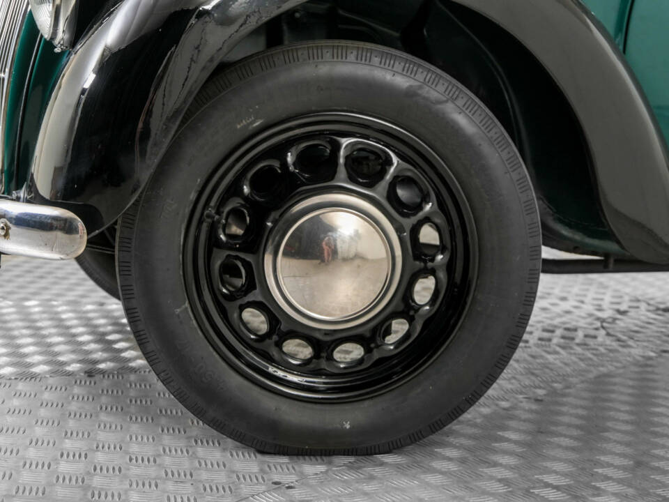 Image 4/50 de Morris Eight (1939)