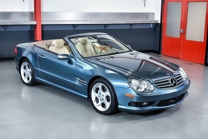 Image 5/7 of Mercedes-Benz SL 500 (2005)