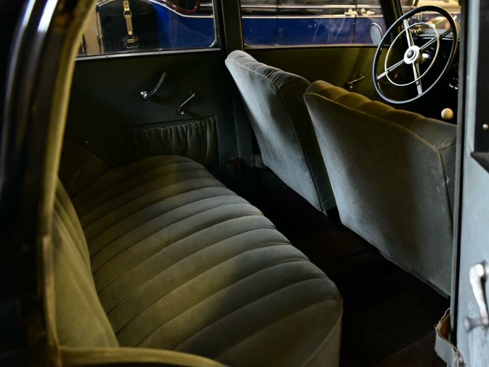 Image 34/50 de Mercedes-Benz 170 V Saloon (1938)