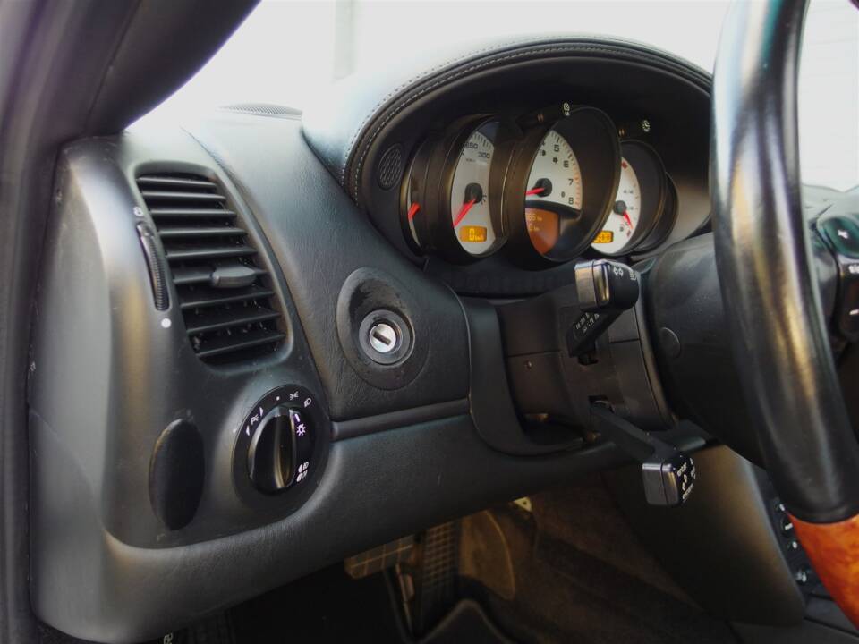 Bild 63/99 von Porsche 911 Turbo (2004)