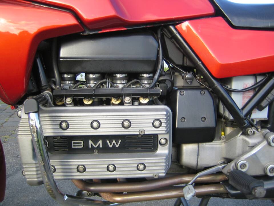 Image 14/16 of BMW K 100 (1984)