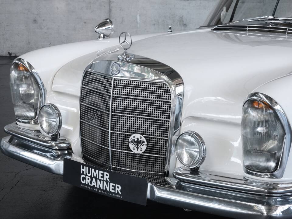Afbeelding 14/50 van Mercedes-Benz 300 SE (1963)