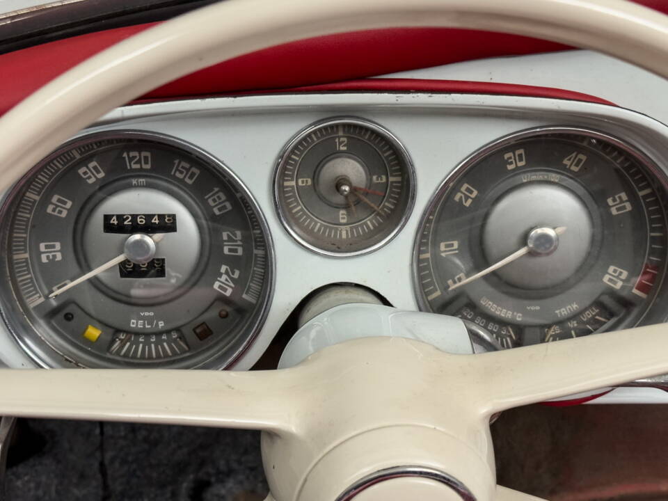 Image 24/50 of BMW 507 (1957)