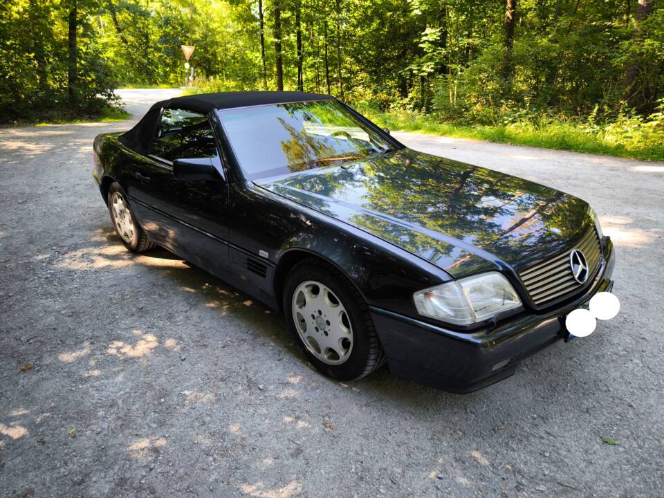 Image 7/38 of Mercedes-Benz SL 320 (1994)