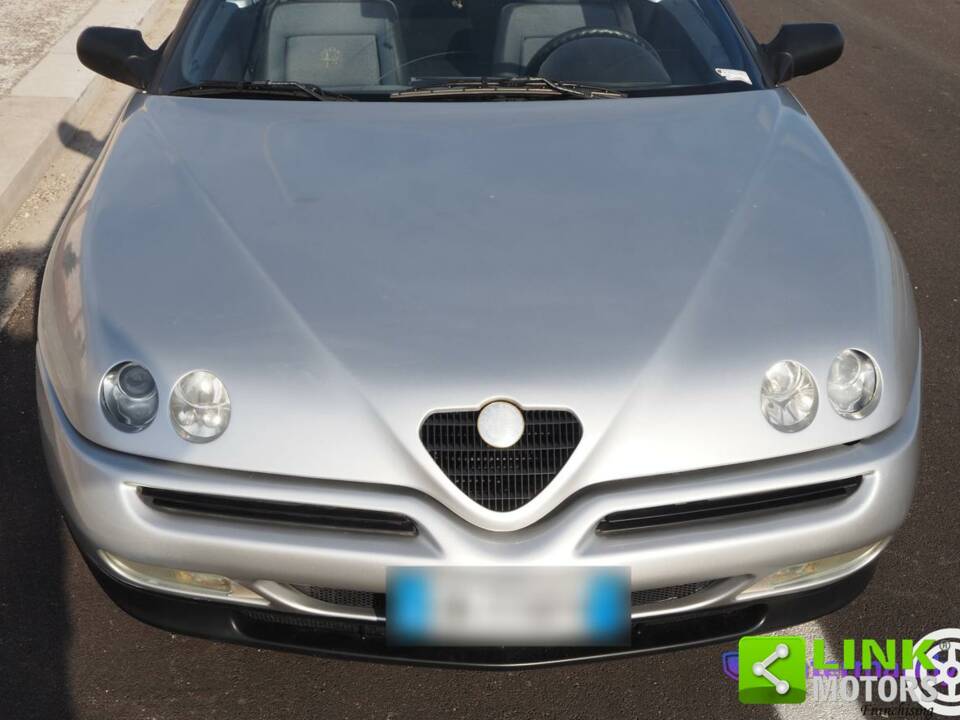 Afbeelding 38/40 van Alfa Romeo Spider 2.0 Twin Spark 16V (1996)