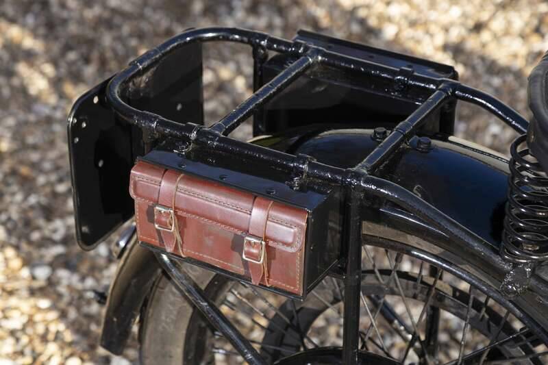 Image 14/32 of Royal Enfield Model 180 (1922)