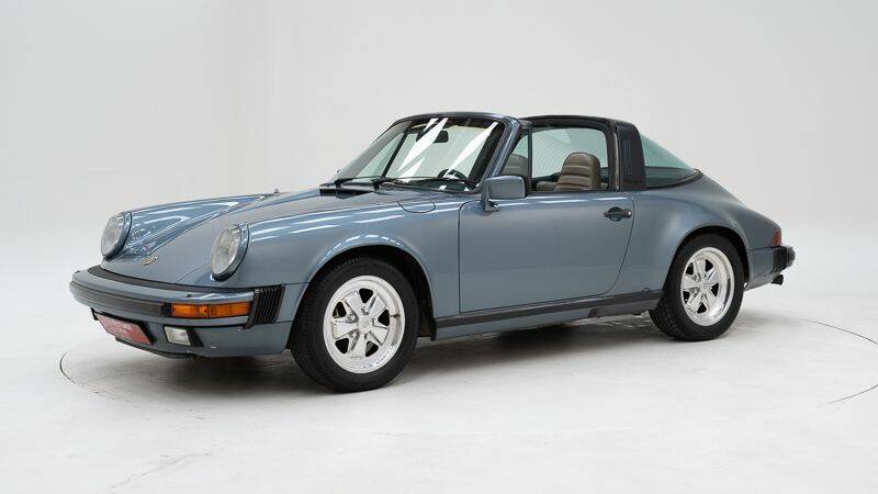 Immagine 1/15 di Porsche 911 Carrera 3.2 (1984)