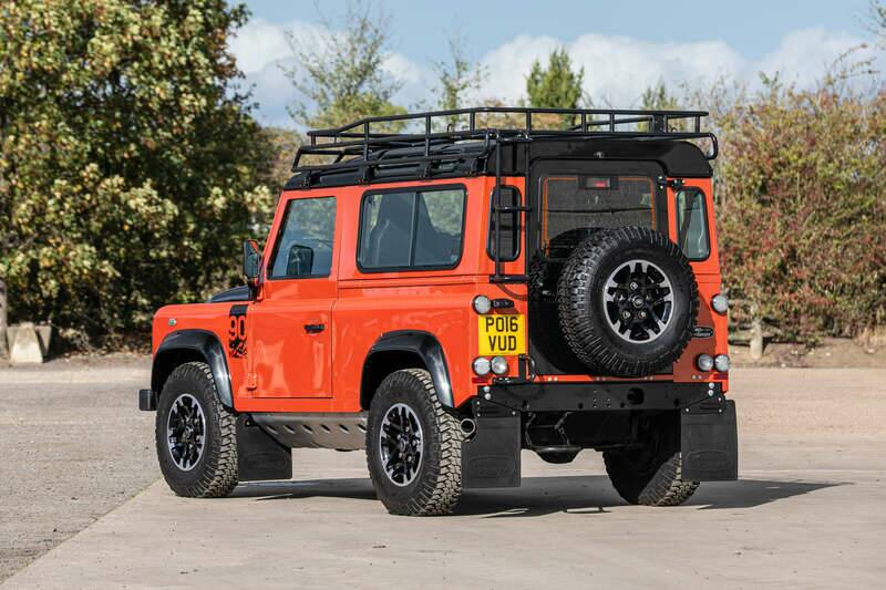 Image 4/31 of Land Rover Defender (2016)