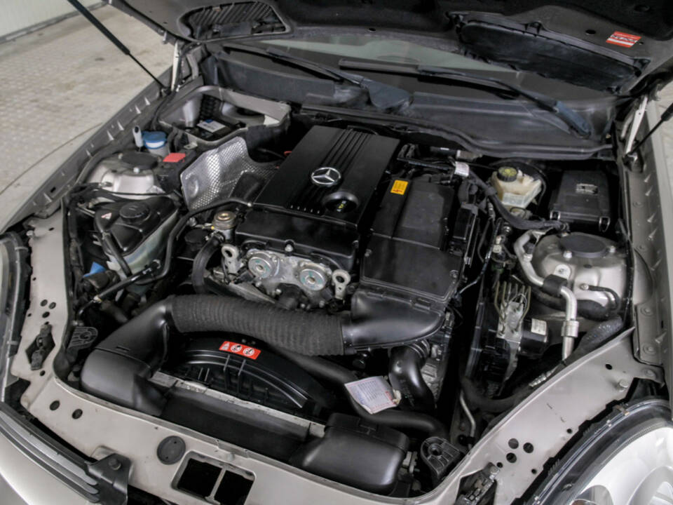 Image 49/50 of Mercedes-Benz SLK 200 Kompressor (2007)