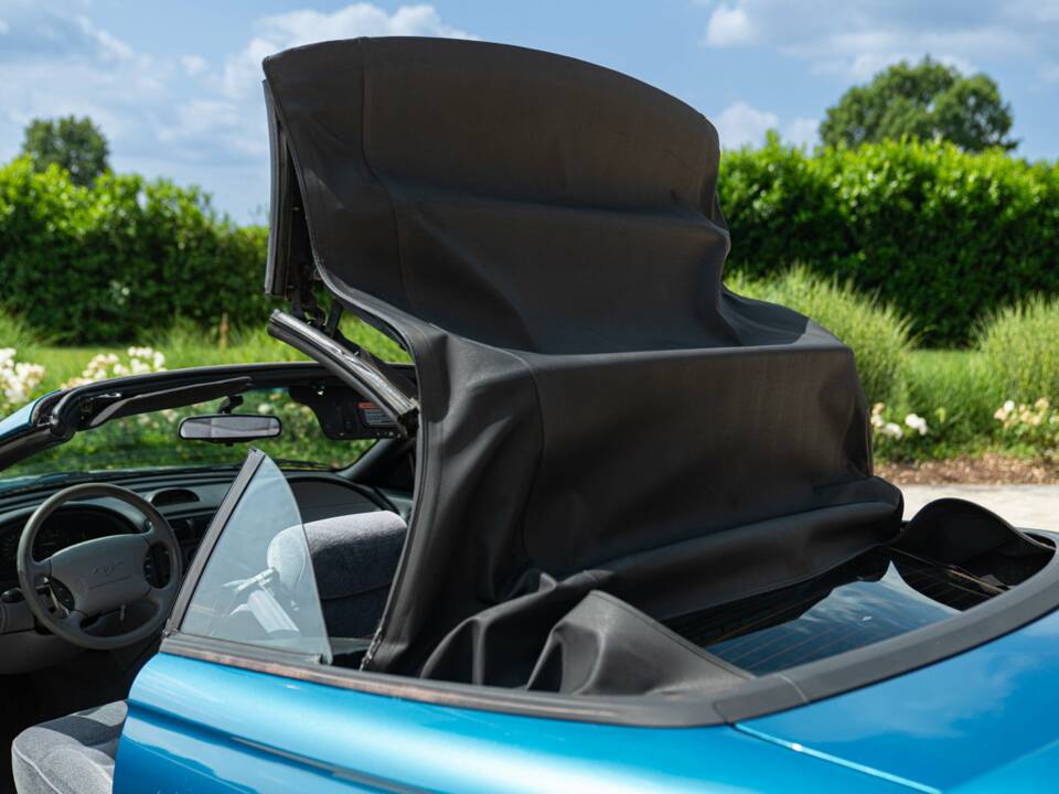 Image 17/50 of Ford Mustang (1994)